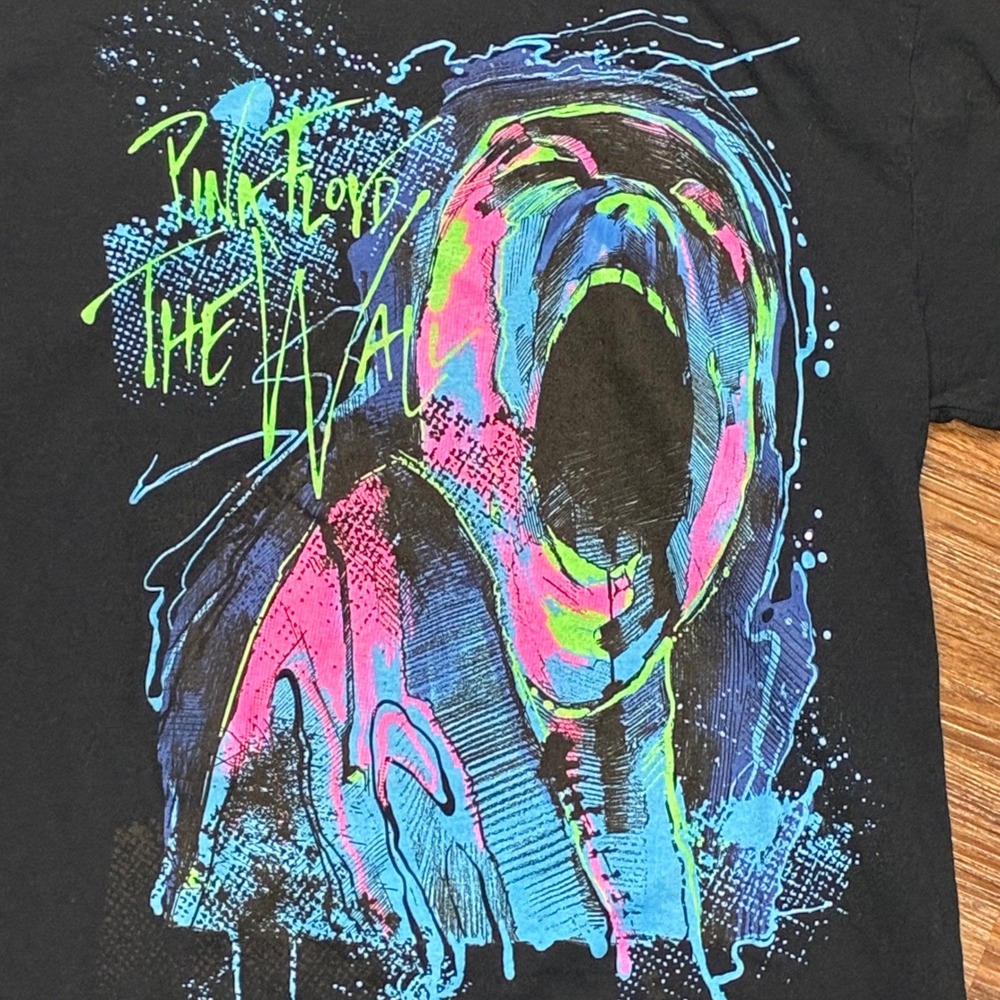 Pink Floyd The Wall Liquid Blue T-Shirt Men's M Black Neon Graphic Band Tee - Picture 2 of 7